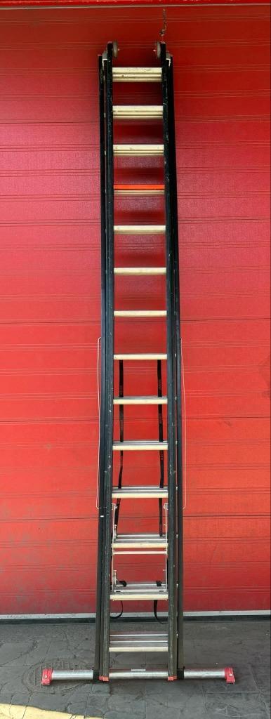 Echelle ALTREX en aluminium, Doe-het-zelf en Bouw, Ladders en Trappen, Gebruikt, Ladder, Ophalen
