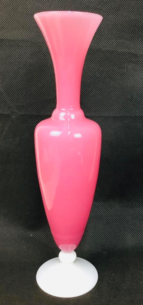Vase en verre rose opalin design vintage Empoli Italie, Antiquités & Art, Curiosités & Brocante, Enlèvement ou Envoi