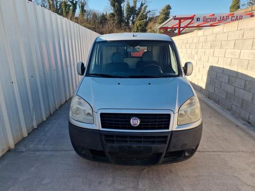 Fiat doblo, 126.000 km, diesel, 2009, klaar om geregistreerd, Auto's, Bestelwagens en Lichte vracht, Particulier, Fiat, Diesel