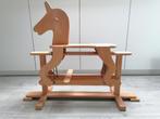 Houten schommelpaard, Ophalen, Gebruikt