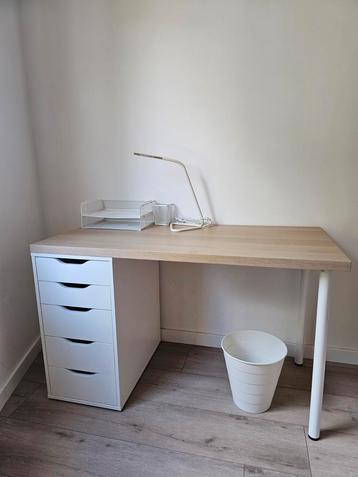 Compleet Bureau 100cm met kast en lamp nieuw beschikbaar voor biedingen