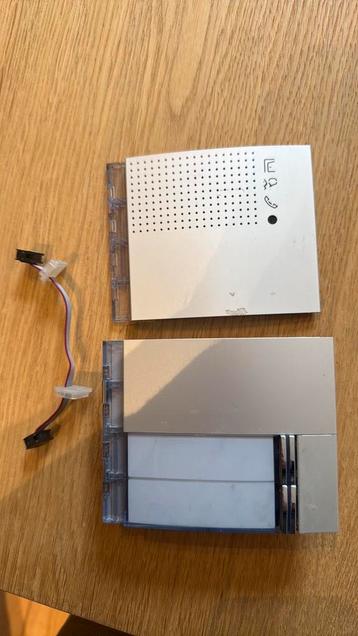 Onderdelen bticino buitenpost beschikbaar voor biedingen