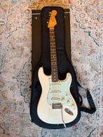 Fender Vintera 60s Mod Stratocaster, Olympic White, Muziek en Instrumenten, Snaarinstrumenten | Gitaren | Elektrisch, Ophalen