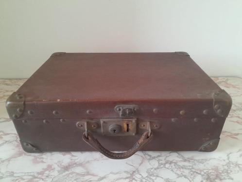Oude stevige koffer — vintage jaren 50 in glasvezel en leer, Antiek en Kunst, Antiek | Woonaccessoires, Ophalen of Verzenden
