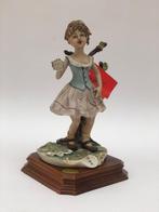 Beeldje porselein Capodimonte Bellinaso, Verzamelen, Ophalen, Zo goed als nieuw, Mens