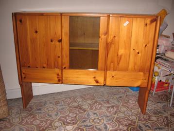 Geloof van een vintage grenen „Karelia” dressoir van Roche-B beschikbaar voor biedingen