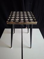 Vintage bijzet tafeltje, Vintage, Moins de 55 cm, Enlèvement, Carré