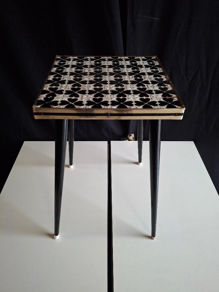 Vintage bijzet tafeltje, Maison & Meubles, Tables | Tables d'appoint, Carré, 45 à 60 cm, Moins de 55 cm, Enlèvement