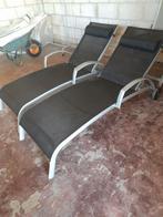 2 chaises de jardin grises avec de nouveaux coussins gris, Jardin & Terrasse, Chaises longues, Comme neuf, Enlèvement
