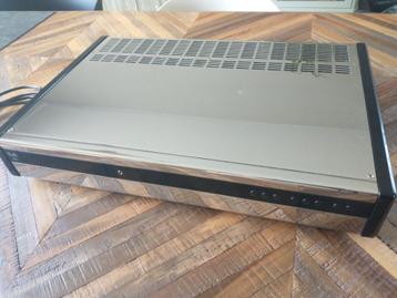 Prachtige highend versterker receiver T+A beschikbaar voor biedingen