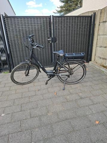 elektrische damesfiets merk Veloci met Bafang middenmotor beschikbaar voor biedingen