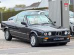 Bmw E30 Cabrio 320i ** 6 Cilinders **, Auto's, BMW, 4 zetels, Cabriolet, Leder, Bedrijf