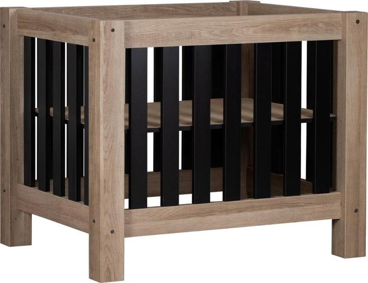 Baby park TWF Brian (Reeds gedemonteerd), Kinderen en Baby's, Babyparken, Zo goed als nieuw, Vierkant, In hoogte verstelbaar, Ophalen