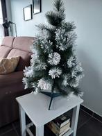 Kerstboom met sneeuw +doos+lichtjes+ballen, Ophalen, Zo goed als nieuw