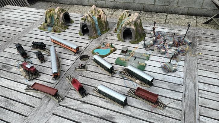 ELEKTRISCHE TREIN, Hobby en Vrije tijd, Modeltreinen | H0, Zo goed als nieuw, Locomotief, Märklin, Ophalen