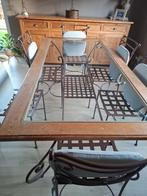 Table et chaises, Enlèvement