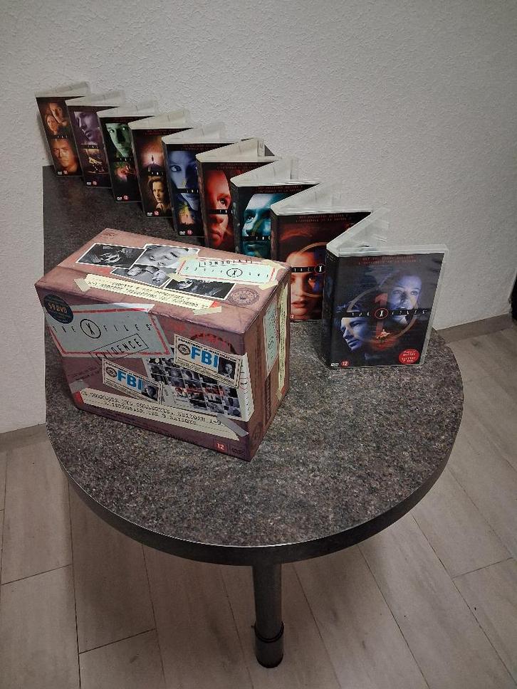 X-Files Sz 1 à 9 LIM.ED.NO. COFFRET 59 DVD -224 ép.+ bonus!, CD & DVD, DVD | TV & Séries télévisées, Comme neuf, Science-Fiction et Fantasy