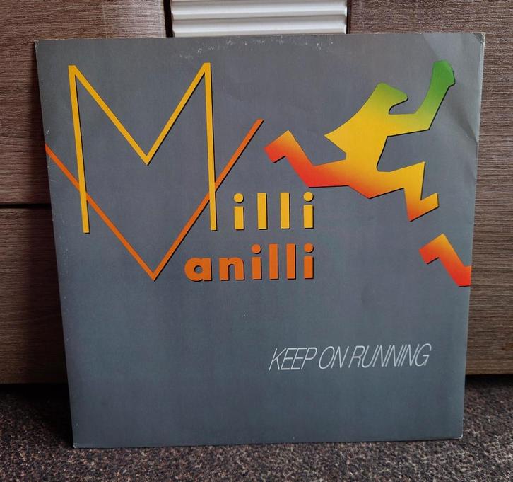 Milli Vanilli – Keep On Running (12'' Vinyl), CD & DVD, Vinyles | Dance & House, Comme neuf, Dance populaire, 12 pouces, Envoi