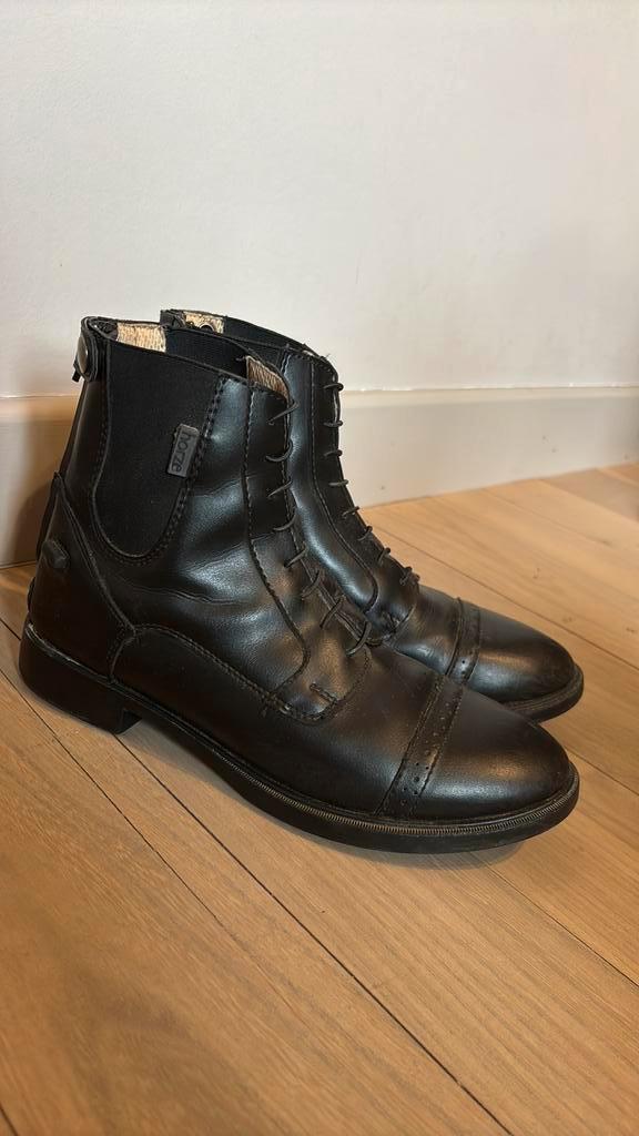 Korte paardrijlaarzen maat 39 met bijpassende chaps, Dieren en Toebehoren, Paardrijkleding, Zo goed als nieuw, Dames, Heren, Kinderen