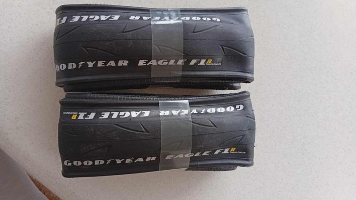 2 pneus Goodyear Pneu Pliable  Eagle F1 R - Tubeless 28-noir, Fietsen en Brommers, Fietsaccessoires | Overige Fietsaccessoires