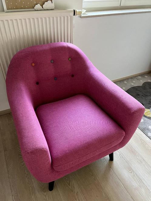 Magnifique fauteuil tissu rose (Made), Huis en Inrichting, Fauteuils, Zo goed als nieuw, Hout, Stof, 75 tot 100 cm, 75 tot 100 cm