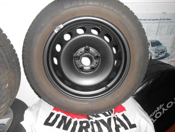 WINTERBANDEN OP VELG  205/60/16 H92 VW T*-ROCK 2020, Auto-onderdelen, Banden en Velgen, Banden en Velgen, Winterbanden, 16 inch
