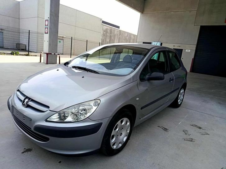 Peugeot 307 1.4 Benzine Gekeurd voor verkoop, Auto's, Peugeot, Particulier, ABS, Airbags, Alarm, Bluetooth, Boordcomputer, Centrale vergrendeling