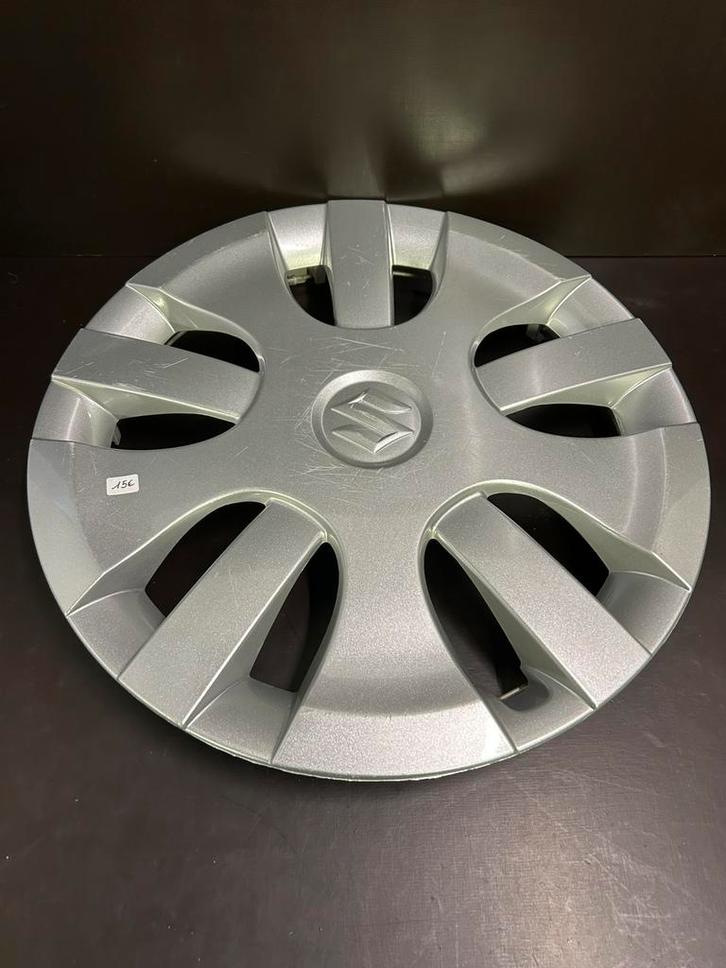 1 enjoliveur Suzuki Swift splash 15", Autos : Divers, Enjoliveurs, Comme neuf, Enlèvement ou Envoi