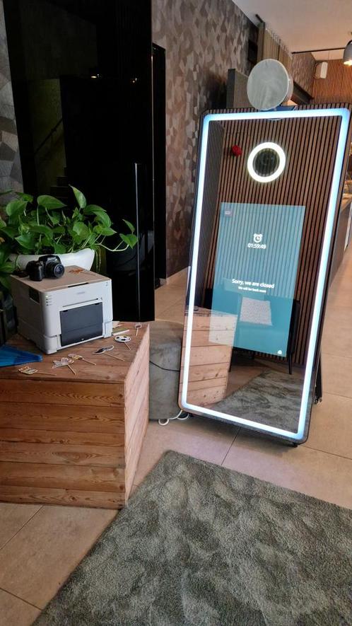Photobooth (mirror).  GROTE KORTİNG, Hobby en Vrije tijd, Feestartikelen | Verhuur, Nieuw, Ophalen of Verzenden