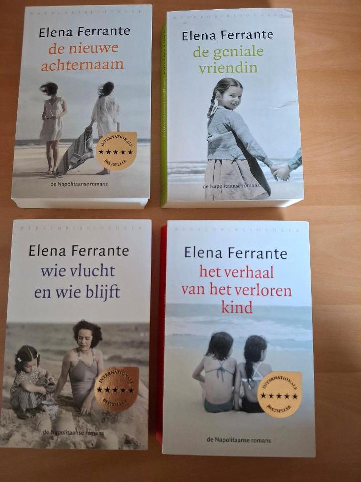 ‘De geniale vriendin’ 4 delen van Elena Ferrante, Boeken, Literatuur, Zo goed als nieuw, Europa overig, Verzenden