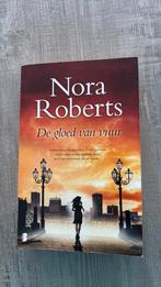 Nora Roberts - De gloed van vuur, Ophalen of Verzenden, Nora Roberts