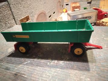 Britains 8-wielige aanhangwagen uit 1978 beschikbaar voor biedingen