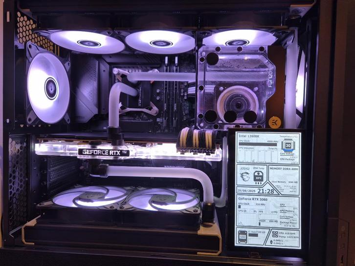 Pc Gamer Watercooling Custom, Computers en Software, Desktop Pc's, Zo goed als nieuw, 4 Ghz of meer, SSD, 16 GB, Met videokaart