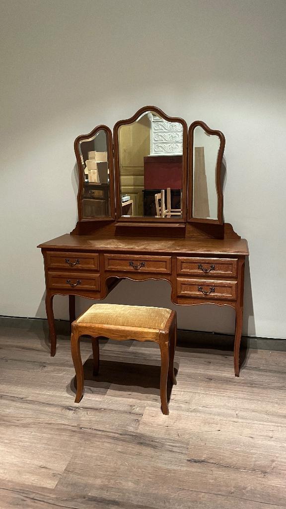 Vintage kaptafel met 3-delige spiegel en krukje, Huis en Inrichting, Tafels | Kaptafels, Gebruikt, 150 tot 200 cm, 100 tot 150 cm