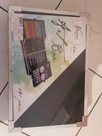 Nieuwe koffer met knutselmateriaal, Hobby en Vrije tijd, Knutselen, Ophalen of Verzenden