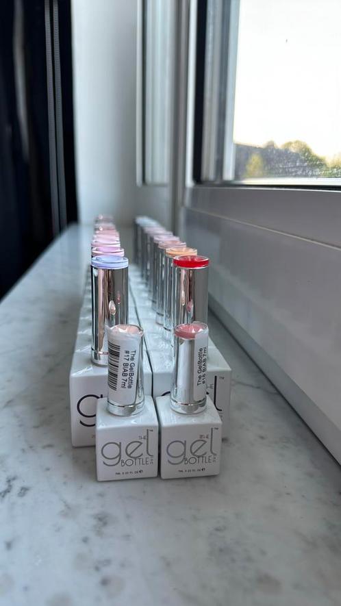 22kleuren BIAB=Builder In A Bottle van TheGelBottle te koop, Handtassen en Accessoires, Uiterlijk | Cosmetica en Make-up, Zo goed als nieuw