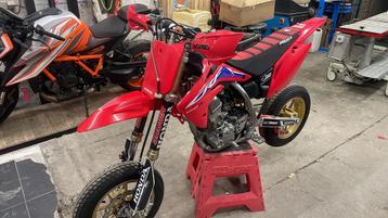 Crf 150 supermotard en kruis 