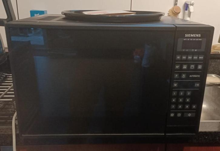 combi microgolf hete lucht oven grill draaiplateau € 89,-, Elektronische apparatuur, Microgolfovens, Gebruikt, Vrijstaand, Combi-microgolfoven