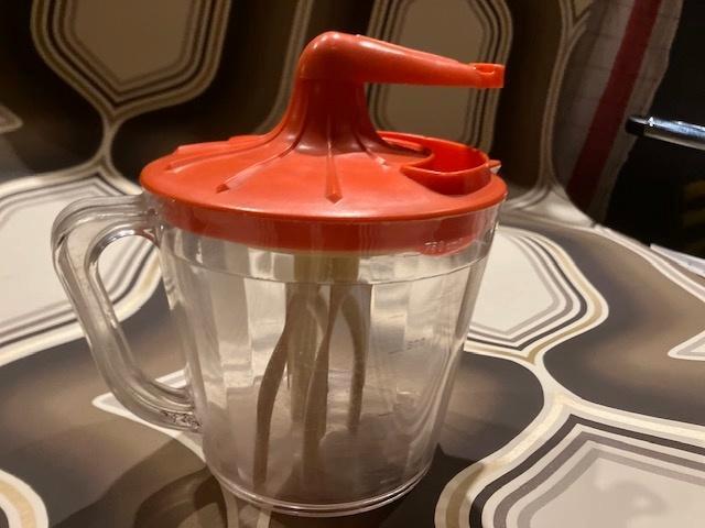 RETRO KLOPPER BATTEUR BATT'MIX PLASTIMONDE IVRY SUR SEINE, Huis en Inrichting, Keuken | Keukenbenodigdheden, Gebruikt, Ophalen of Verzenden