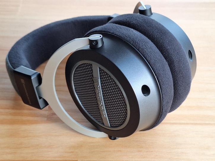 Beyerdynamic Amiron Home high-end hoofdtelefoon., Audio, Tv en Foto, Hoofdtelefoons, Zo goed als nieuw, Over oor (circumaural)