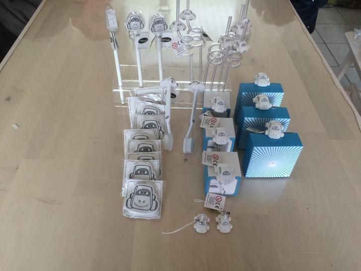 Sammy auto wit van BB collectie UITVERKOOP, Kinderen en Baby's, Kraamcadeaus en Geboorteborden, Nieuw, Kraamcadeau, Ophalen of Verzenden