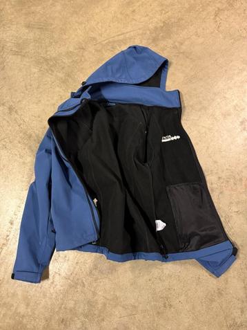 Skijas voor 13-14 jaar beschikbaar voor biedingen