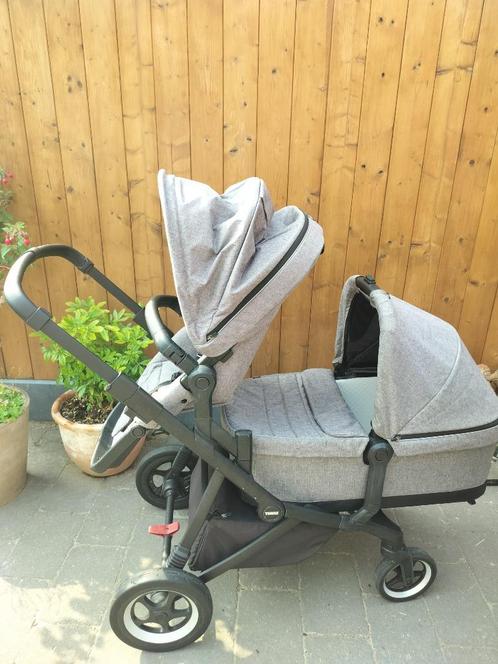 Thule Sleek, Kinderen en Baby's, Kinderwagens en Combinaties, Gebruikt, Kinderwagen, Overige merken, Duowagen, Met reiswieg, Verstelbare duwstang