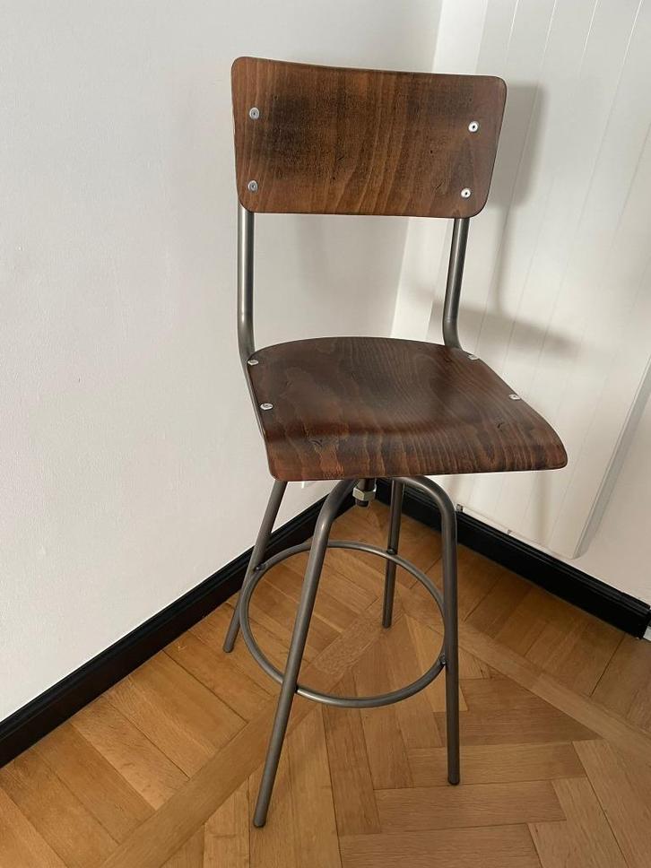 Set 4 stevige barstoelen hout/metaal – in hoogte verstelbaar, Huis en Inrichting, Barkrukken, Zo goed als nieuw, Hout, Metaal