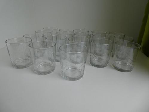Waterglazen, Huis en Inrichting, Keuken | Servies, Zo goed als nieuw, Glas of Glazen, Overige stijlen, Glas, Ophalen of Verzenden