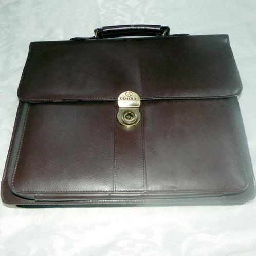 Gardini laptoptas leder, Computers en Software, Laptoptassen, Zo goed als nieuw, Ophalen of Verzenden