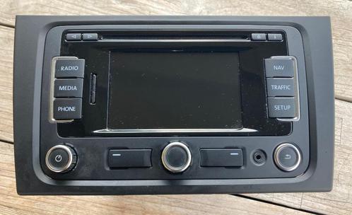 RNS310 VW Golf 6 - 3C0035270 - Als nieuw, Auto diversen, Autoradio's, Gebruikt, Ophalen of Verzenden