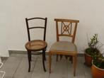 Twee antieke stoelen die gerestaureerd moeten worden, Ophalen, Gebruikt, Twee, Bruin