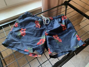 zwemshort beschikbaar voor biedingen