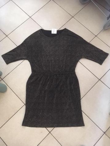 Nieuwe zwarte jurk met glitters - Maat L ( 42 - 44 )